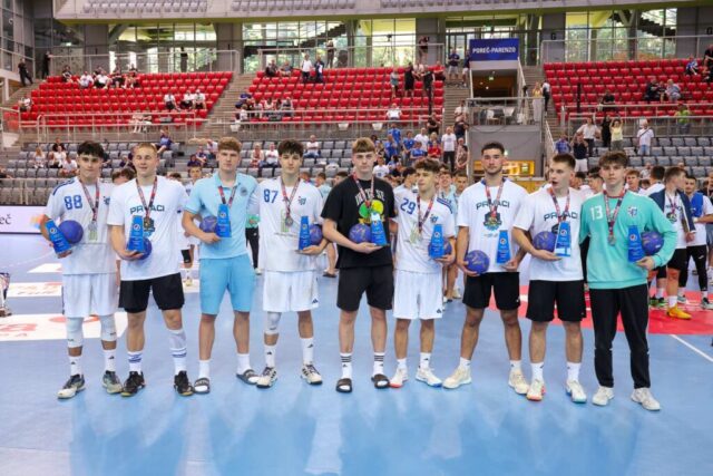 U17 službene 4